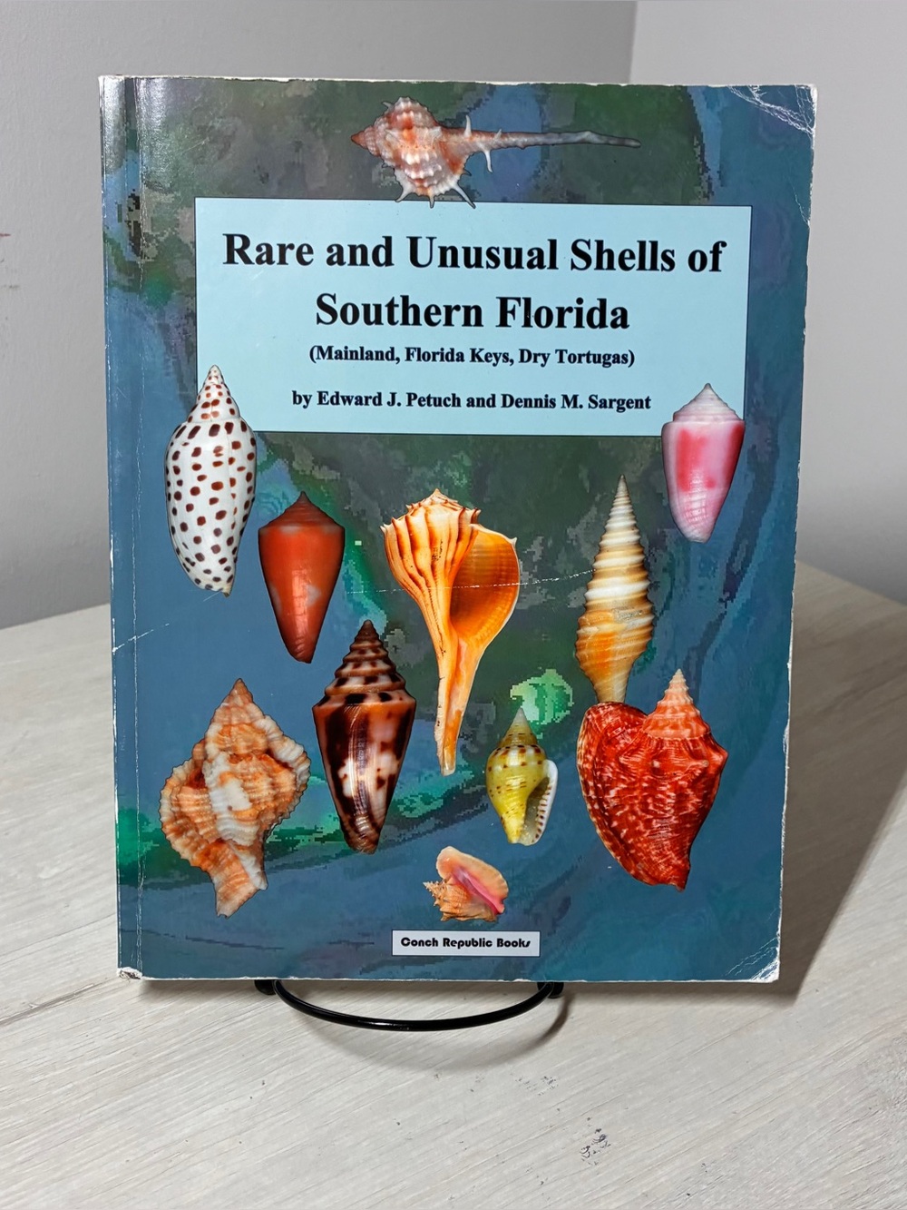 Rare Unusual Shells Of Southern Florida Petuch Sargent 2011 PB Marine Guide RARE